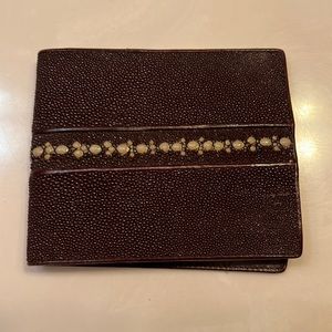 Stingray Skin Mens Wallet Maroon with White